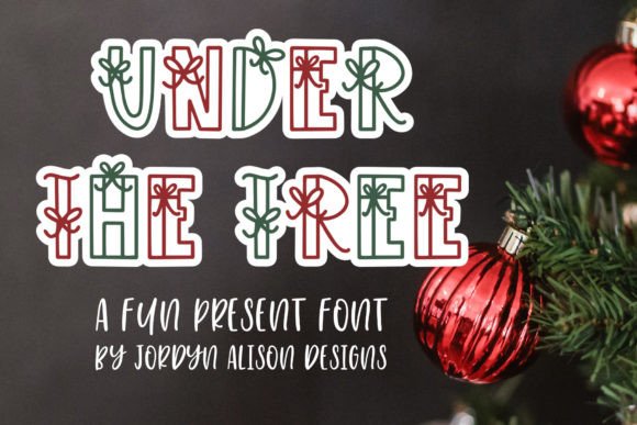 Under the Tree: A Festive Font for Creative Christmas Projects